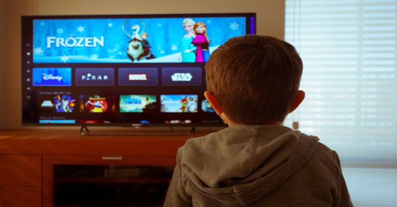 Lợi ích khi cho bé xem phim hoạt hình tiếng Anh