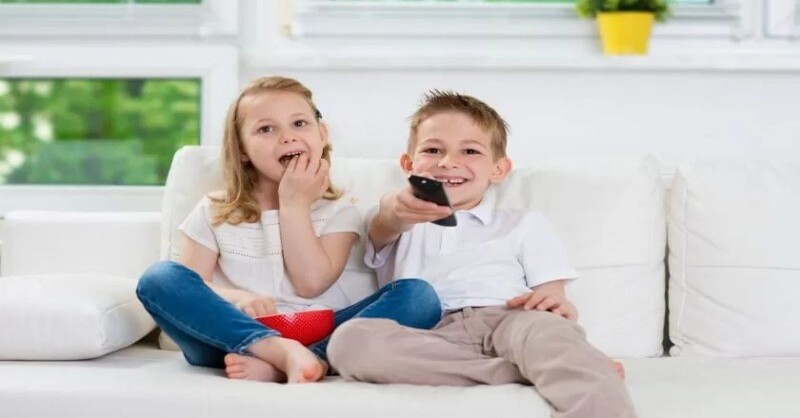 Lựa chọn phim hoạt hình phù hợp với các bé