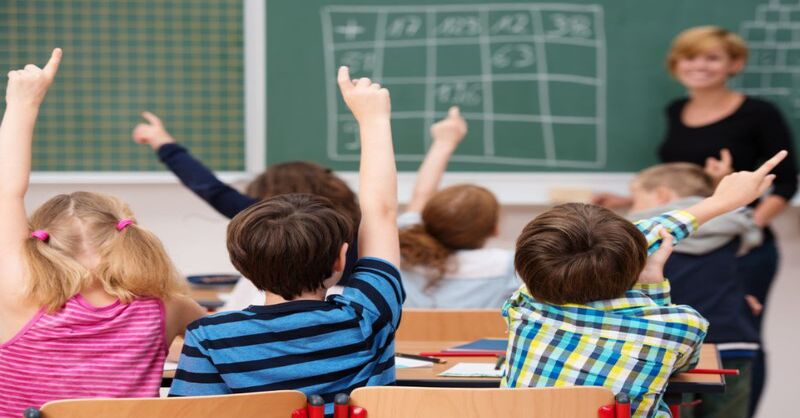 Học sinh cần phải rèn tư duy phản biện từ sớm