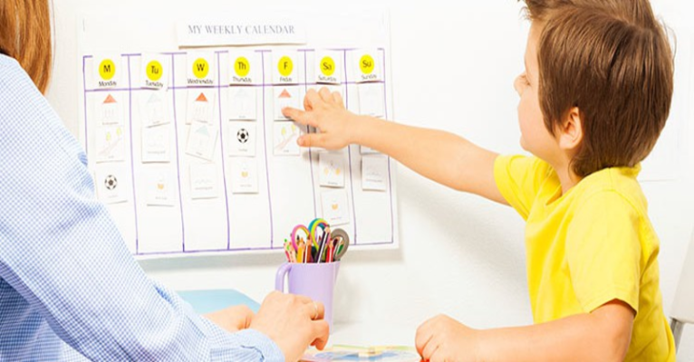 Quản lý thời gian và có một kế hoạch học tập hợp lý, tránh học dồn dập quá nhiều môn thi